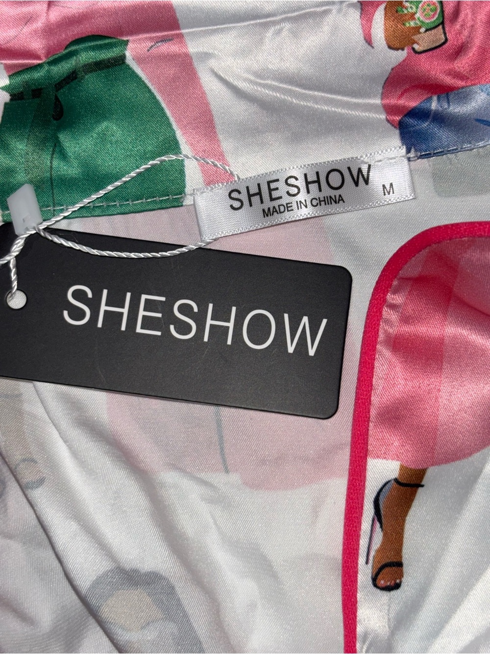 SHESHOW Women’s Satin Pajama Set Size M Fashion Print Pink Green NWT - Picture 3 of 5